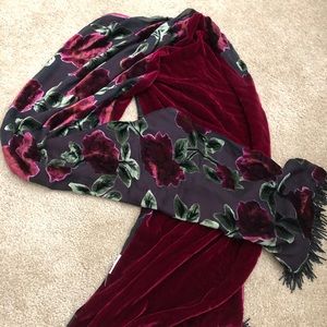 Velvet flower scarf 🌺
